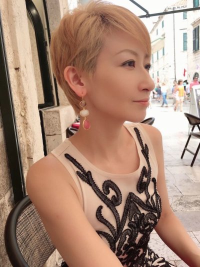 画像7: クロアチア インカローズ&スモーキークォーツ&マザーオブパールピアス